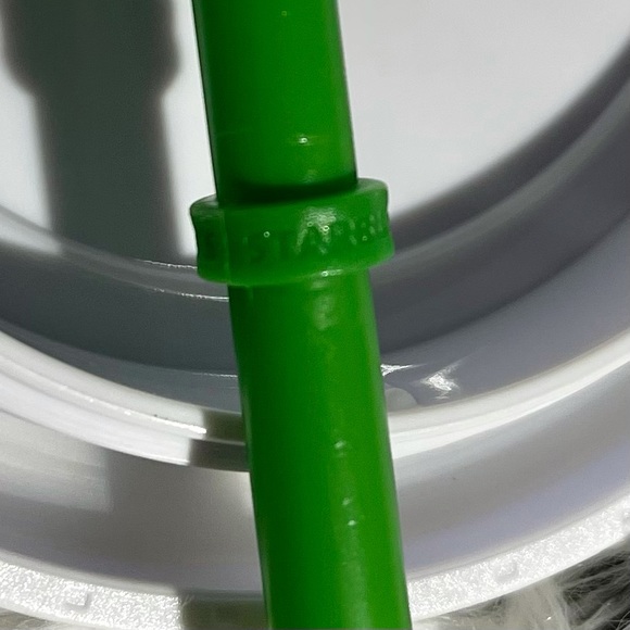 STARBUCKS-Ombré Insulated Tumbler/Starbucks straw. - Picture 10 of 11